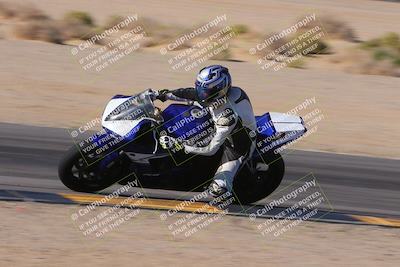 media/Dec-10-2023-SoCal Trackdays (Sun) [[0ce70f5433]]/Turn 9 Inside Set 2 (1115am)/